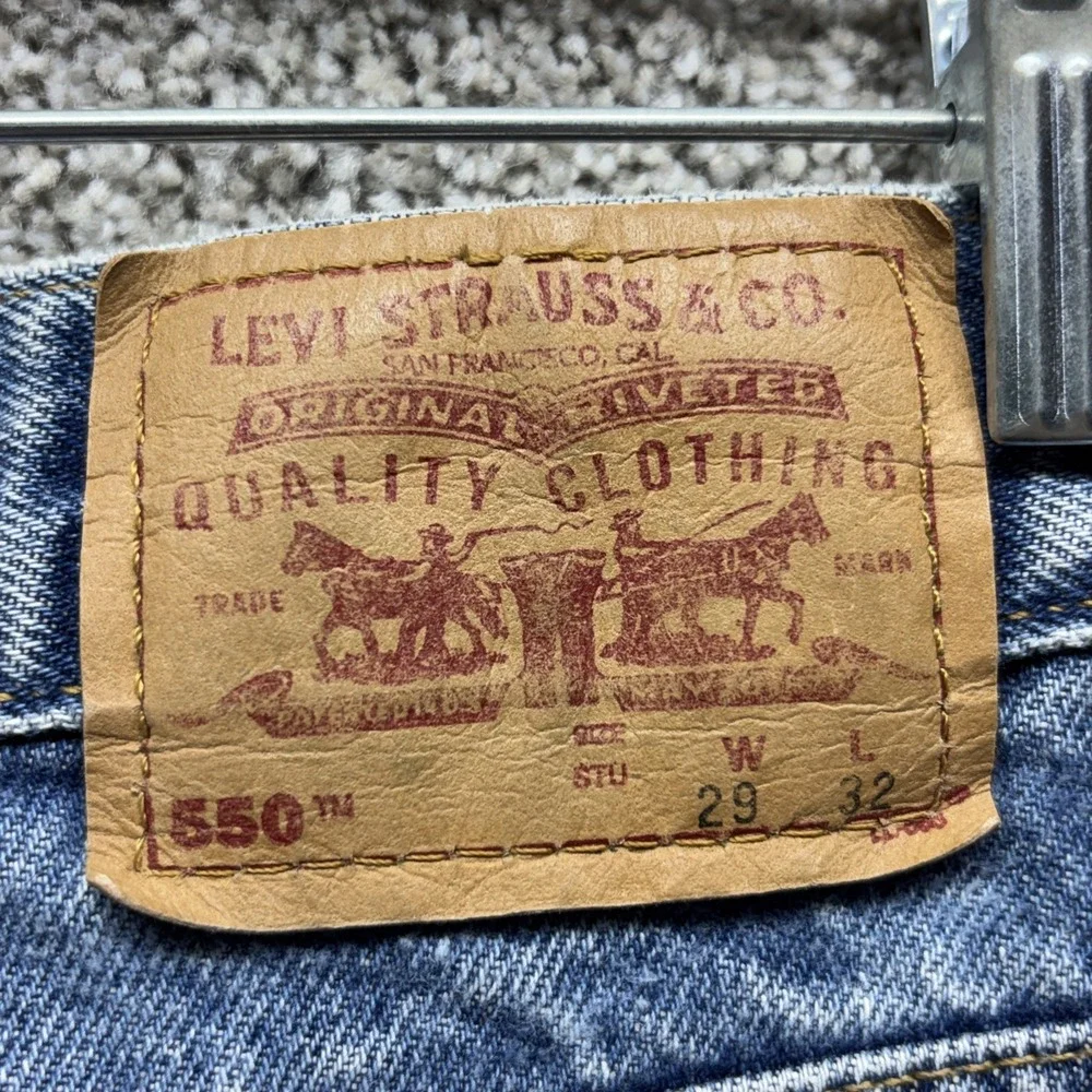 Vintage Levi's 550 Relaxed Fit Mens 29x32 Student‎ Fit Medium Wash Denim 90s Y2K